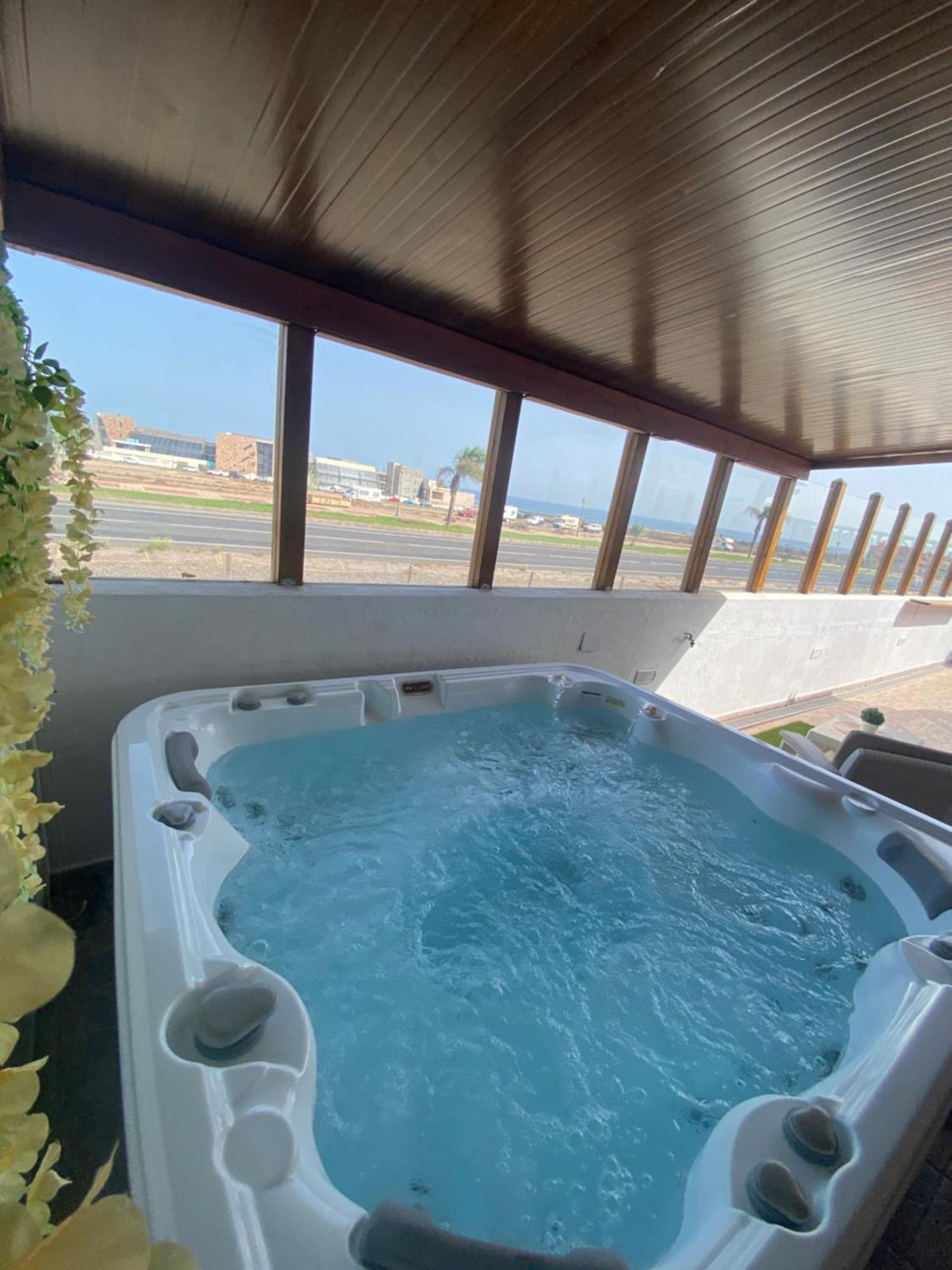 Beach Villa Private Heated Pool Калета-де-Фусте Экстерьер фото
